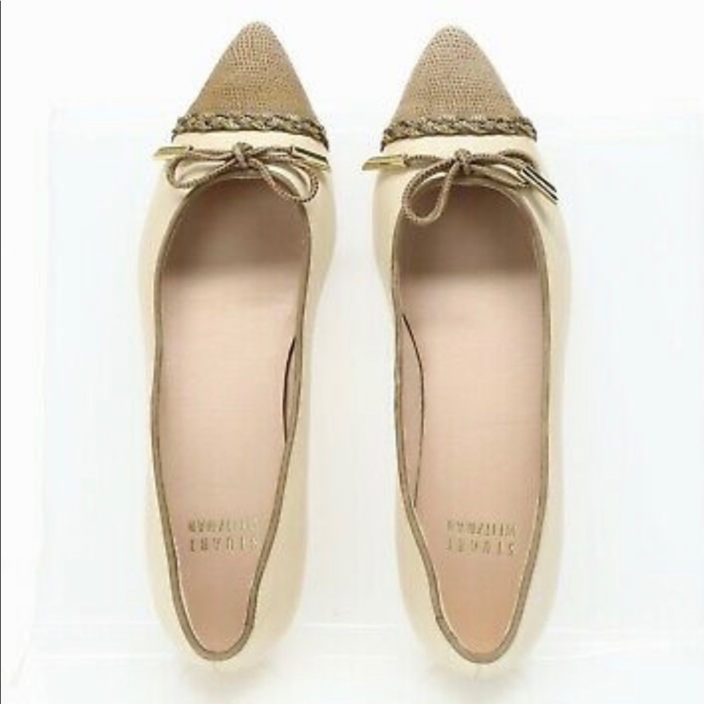 STUART WEITZMAN SHOES
Stuart Weitzman